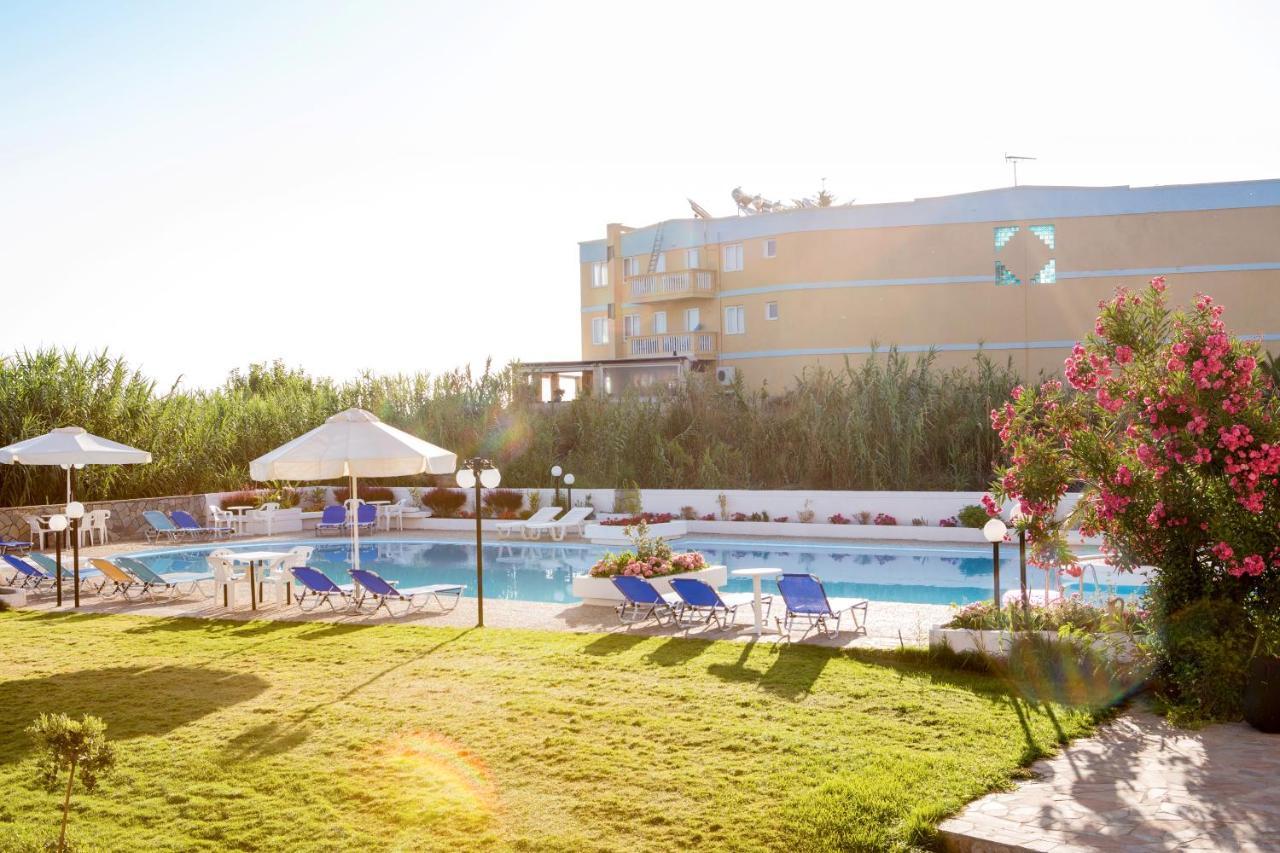 Albatross Hotel Maleme Eksteriør billede