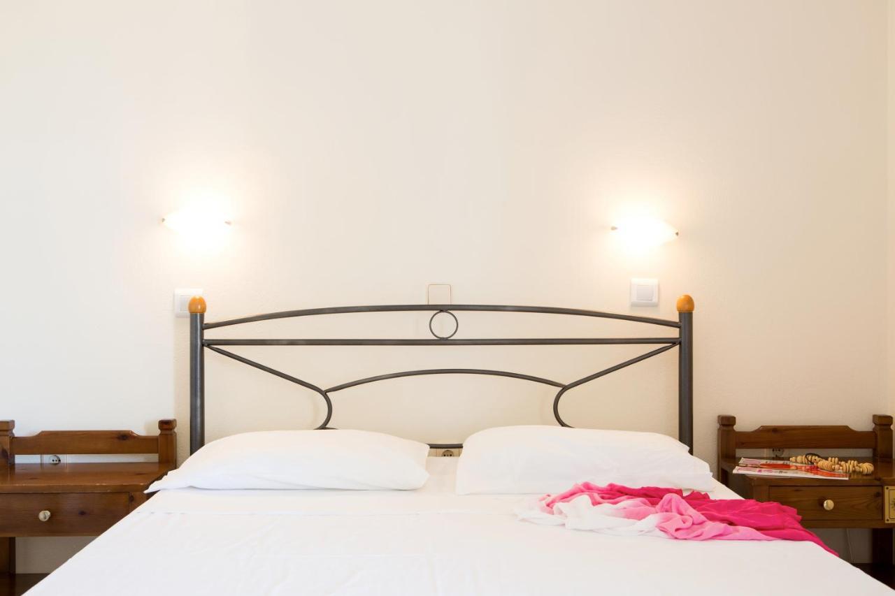 Albatross Hotel Maleme Eksteriør billede