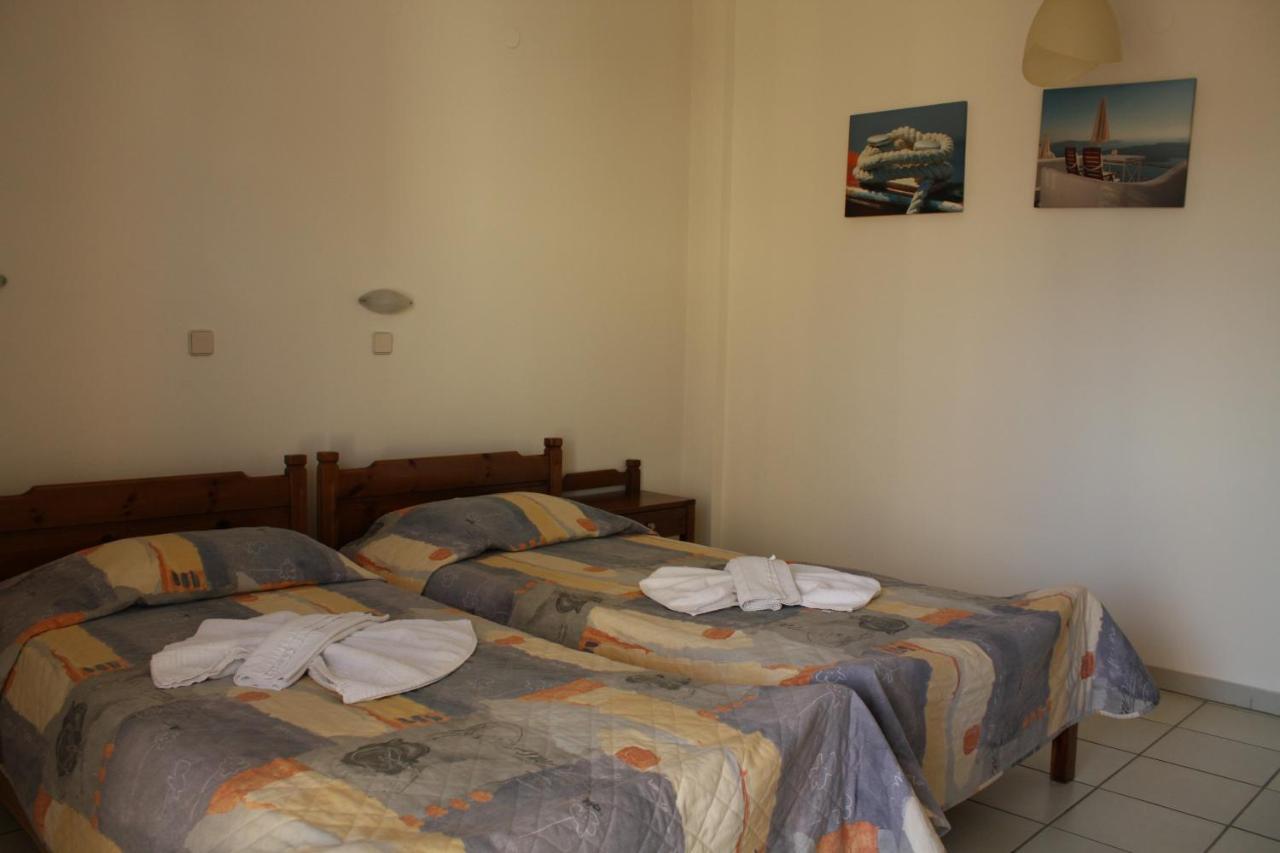 Albatross Hotel Maleme Eksteriør billede